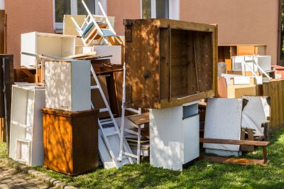 Old Furniture Disposal in Sacramento, CA
